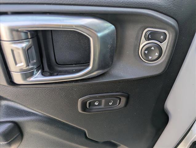 Used 2018 Jeep Wrangler Unlimited Sport S AWD/4WD image 7