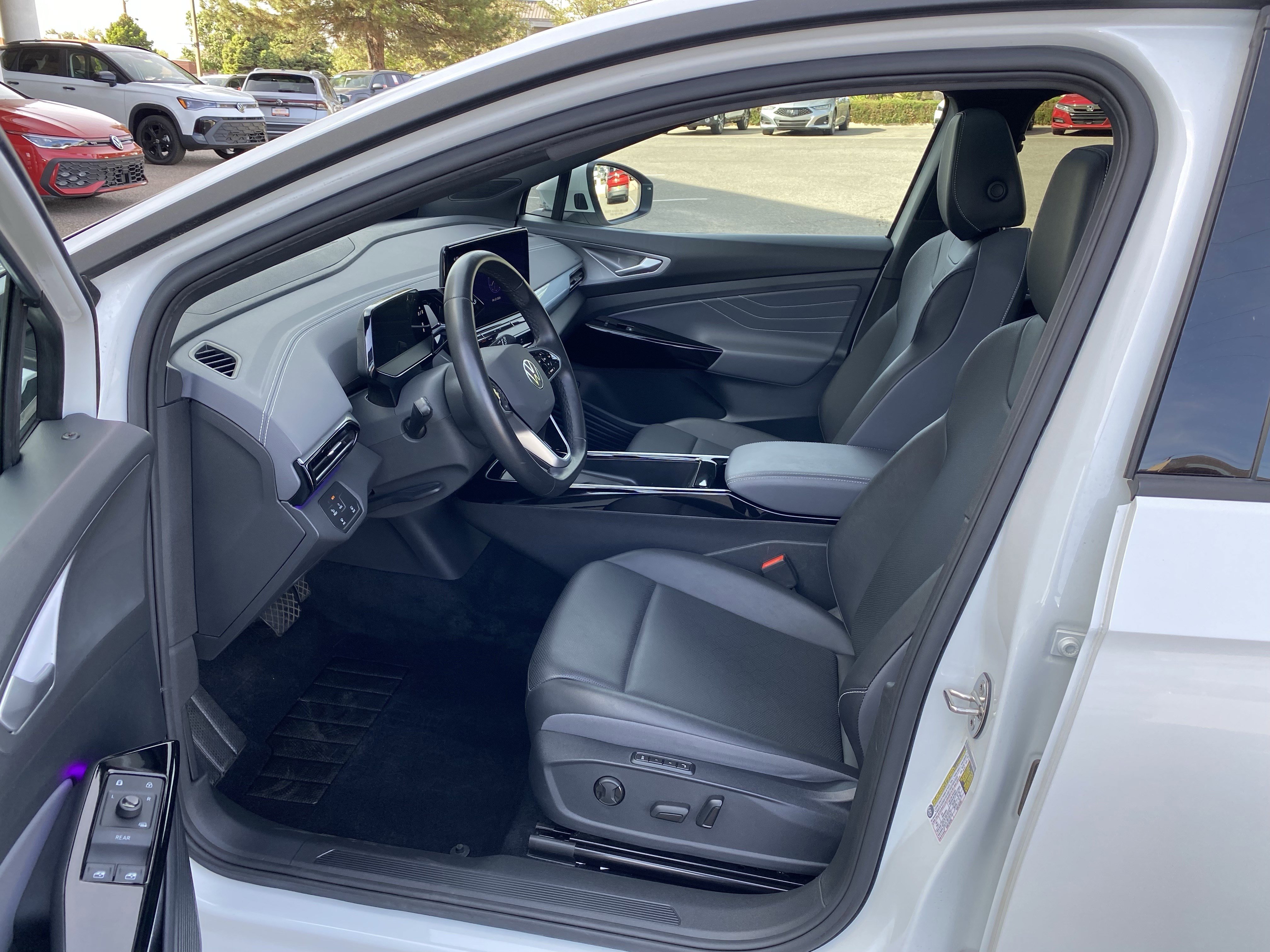 Used 2023 Volkswagen ID.4 Pro S image 24