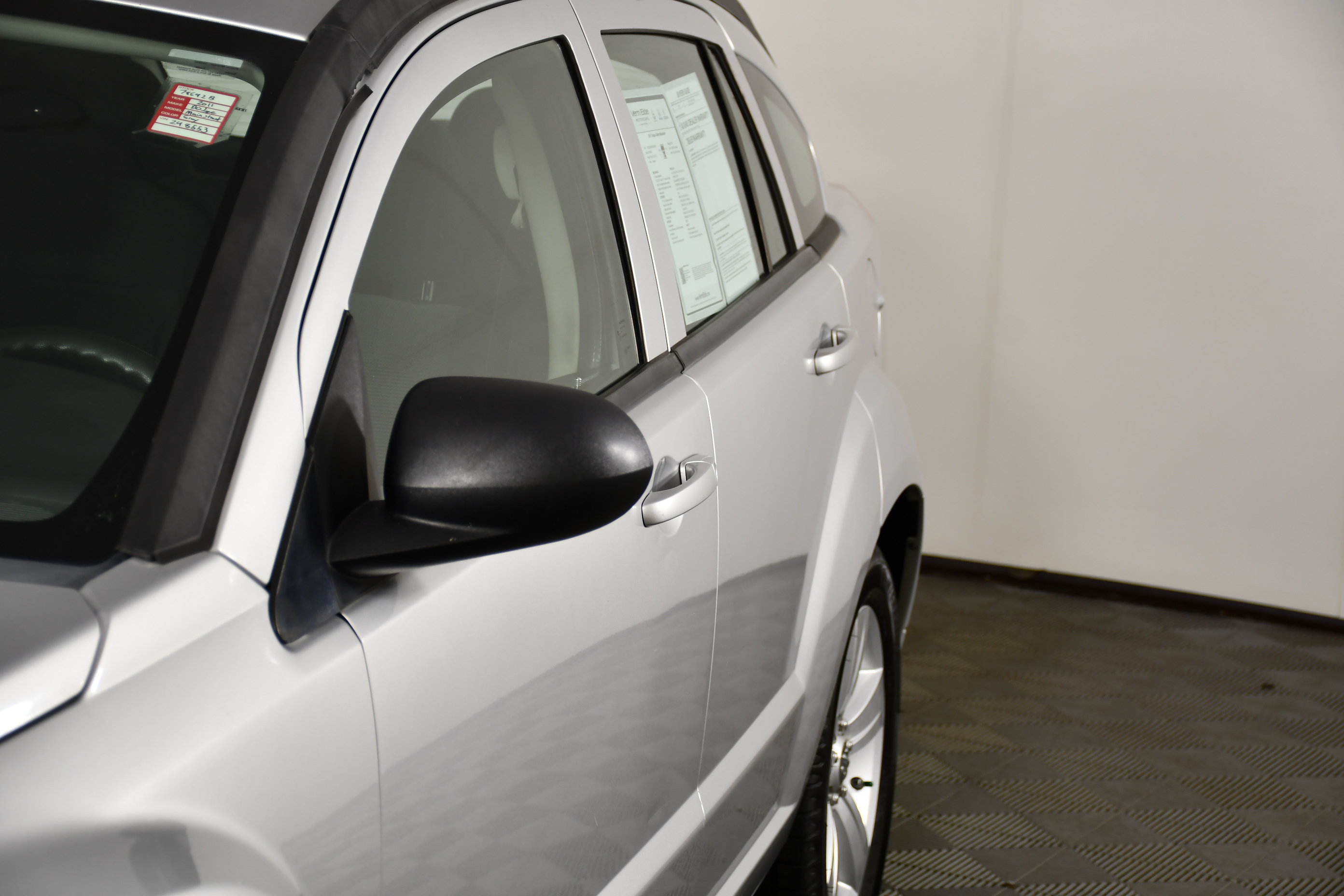 Used 2011 Dodge Caliber Mainstreet FWD image 13