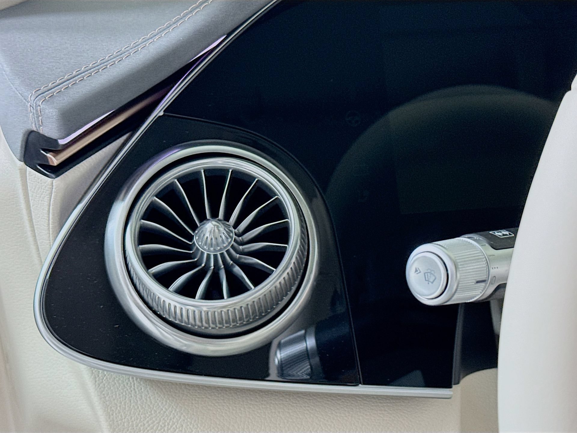New 2026 Mercedes-Benz EQS 450+ 4MATIC Sedan image 11