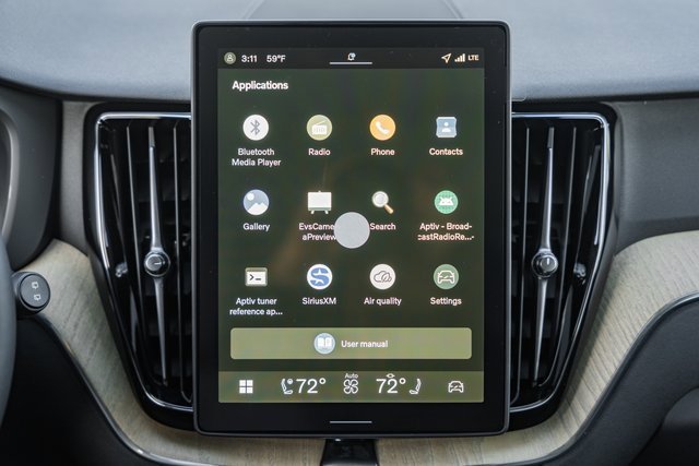 New 2026 Volvo XC60 B5 Plus w/ Protection Package Premier image 22