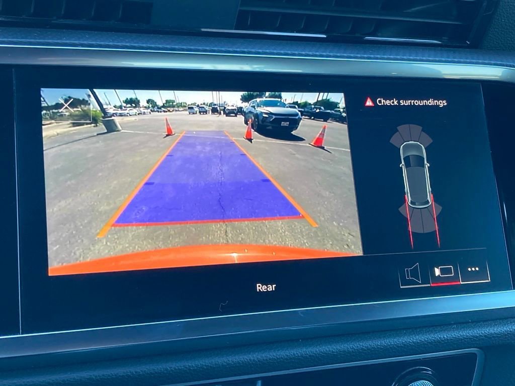 Used 2024 Audi Q3 2.0T Premium AWD/4WD image 25