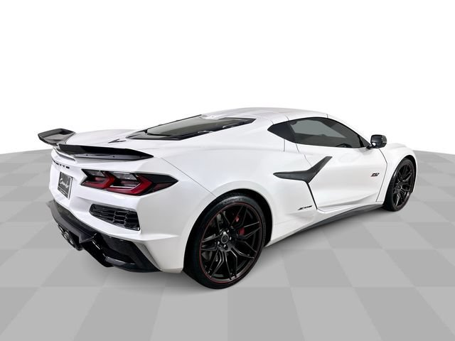 Used 2023 Chevrolet Corvette Z06 RWD image 8