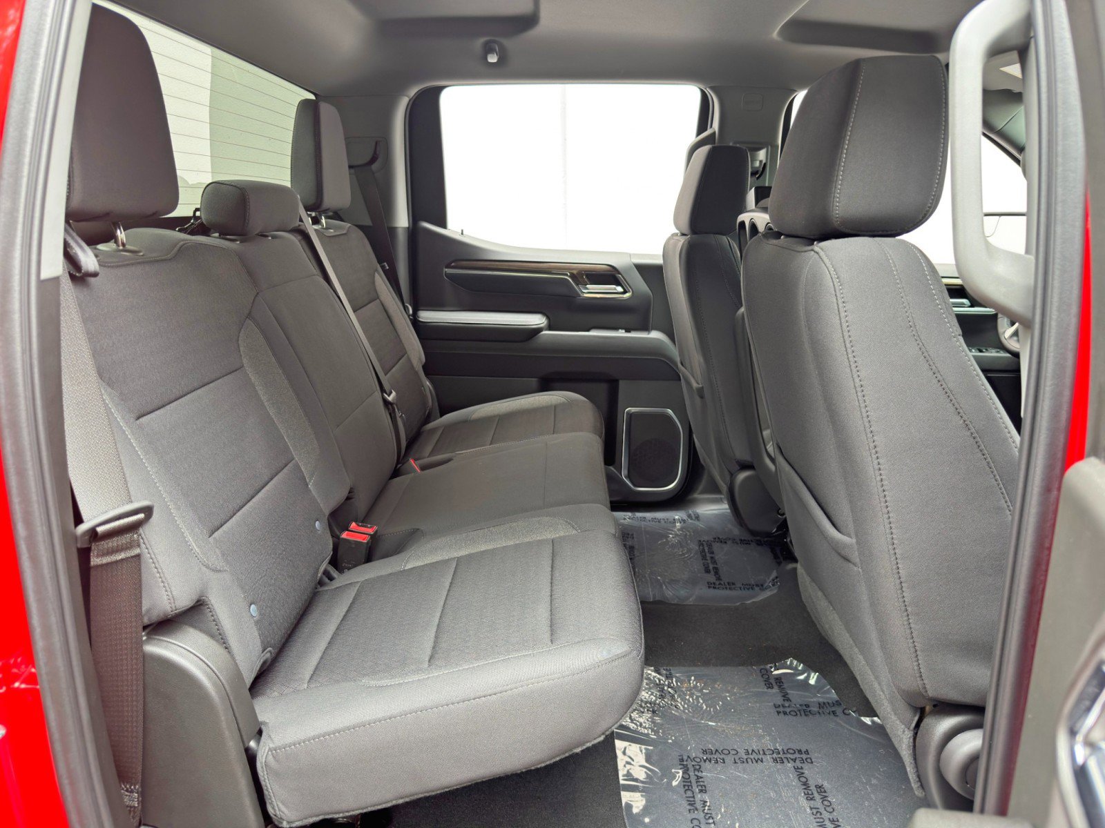 Used 2023 Chevrolet Silverado 1500 LT AWD/4WD image 33