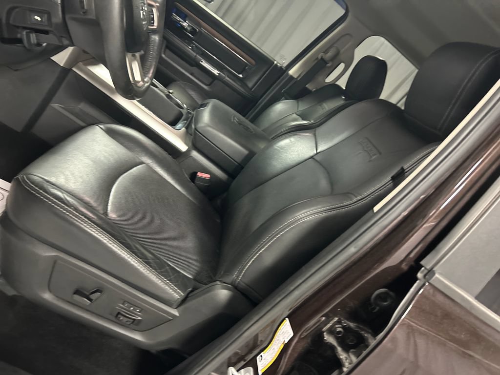 Used 2016 RAM 3500 Laramie AWD/4WD image 10
