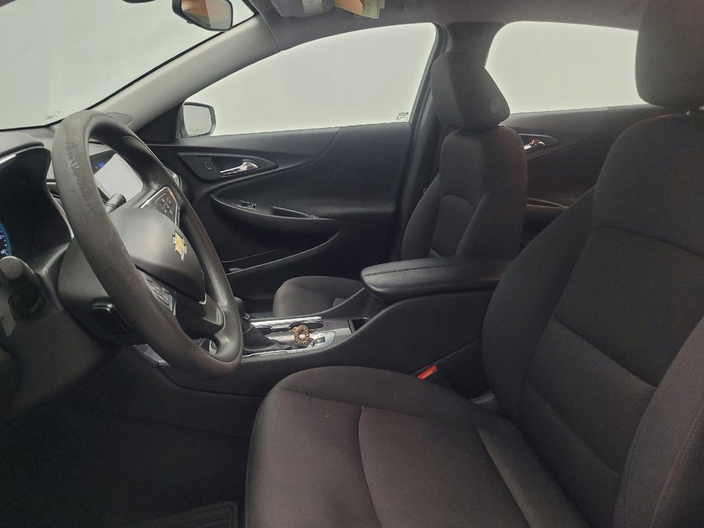 Used 2022 Chevrolet Malibu LT FWD image 17