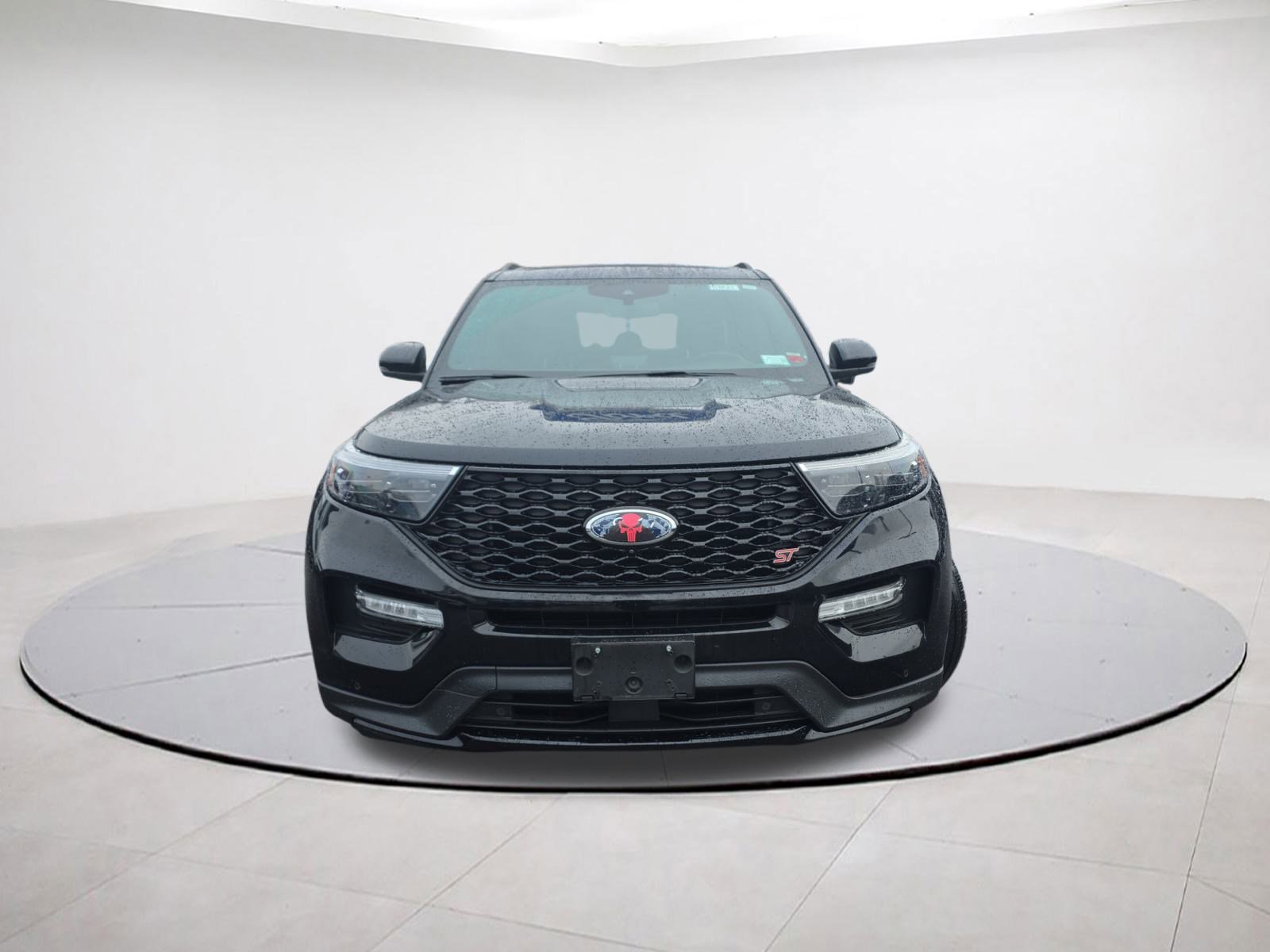 Used 2021 Ford Explorer ST w/ Equipment Group 401A image 2