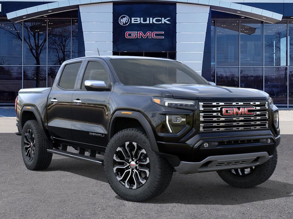 New 2026 GMC Canyon Denali image 8