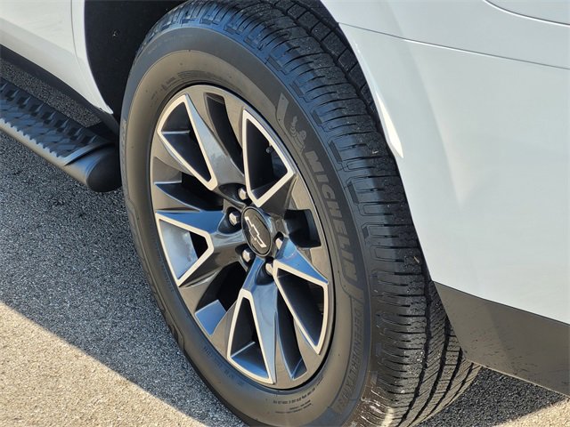 Used 2024 Chevrolet Tahoe Z71 w/ Luxury Package image 7