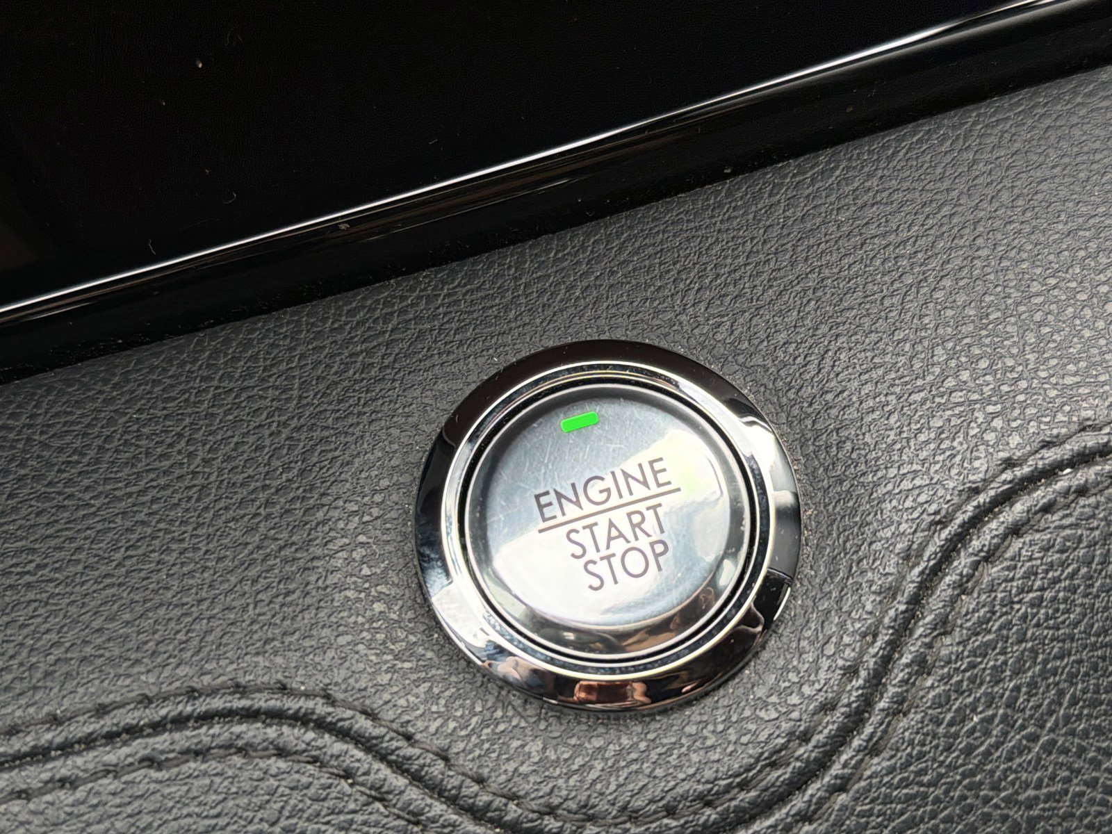 Used 2024 Lincoln Navigator L Reserve image 25