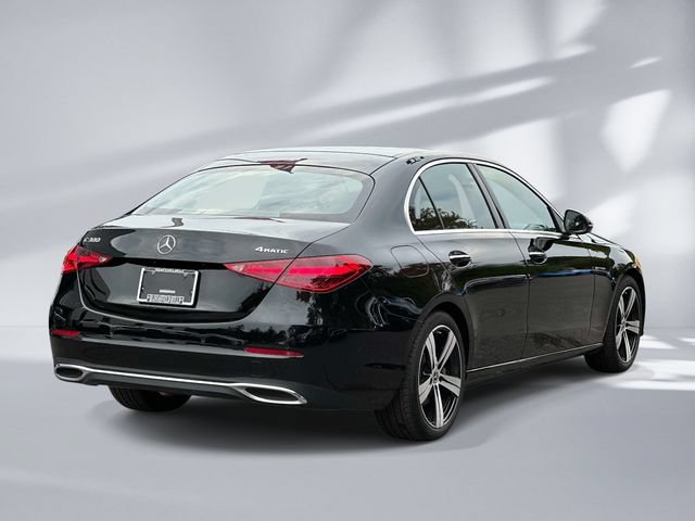 Used 2025 Mercedes-Benz C 300 4MATIC Sedan image 4