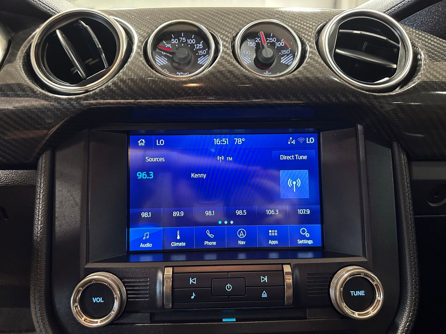 Used 2021 Ford Mustang Shelby GT500 w/ Technology Package RWD image 24