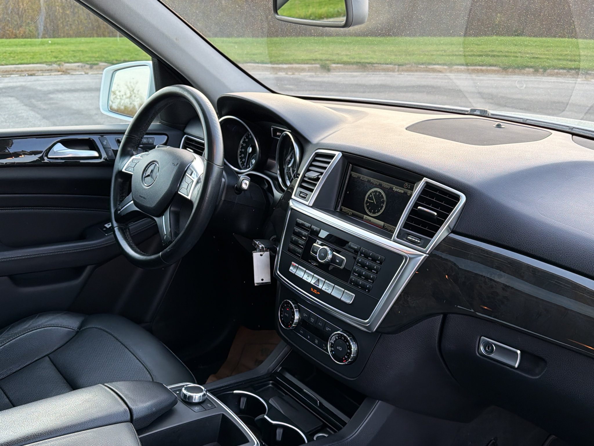 Used 2015 Mercedes-Benz ML 350 4MATIC image 26