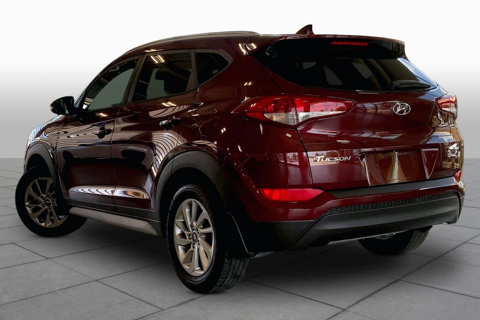 Used 2017 Hyundai Tucson SE Plus AWD/4WD image 12
