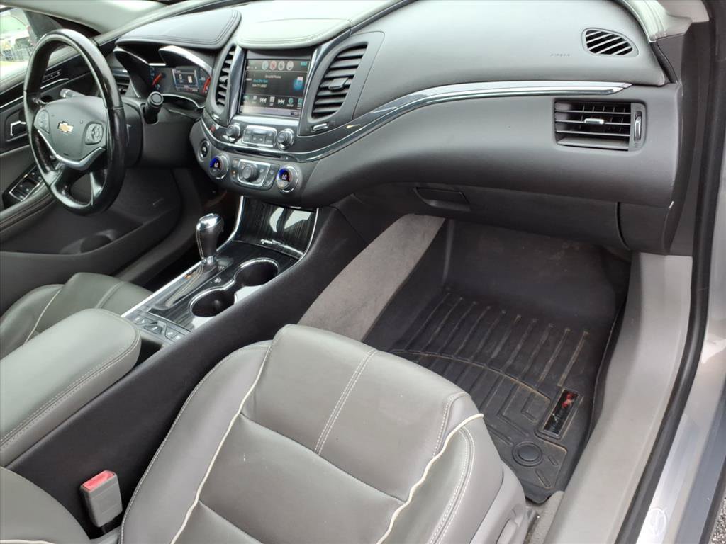 Used 2017 Chevrolet Impala Premier w/ Enhanced Convenience Package FWD image 19