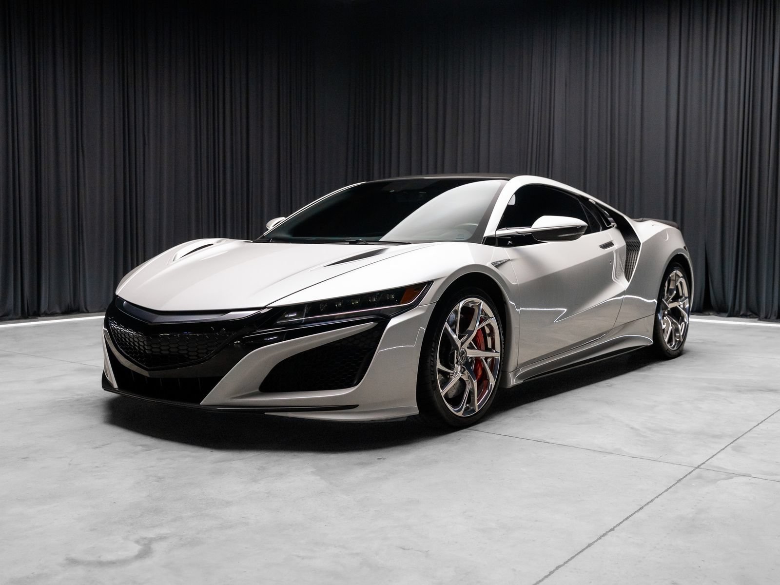 Used 2017 Acura NSX AWD/4WD image 24