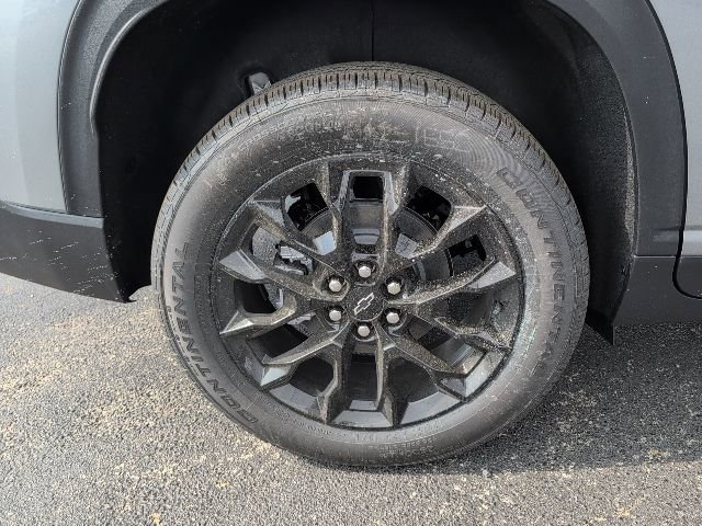 New 2026 Chevrolet Traverse LT w/ Midnight/Sport Edition image 3