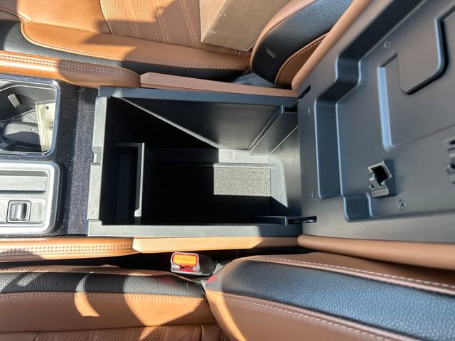 Used 2024 Nissan Pathfinder Platinum FWD image 26