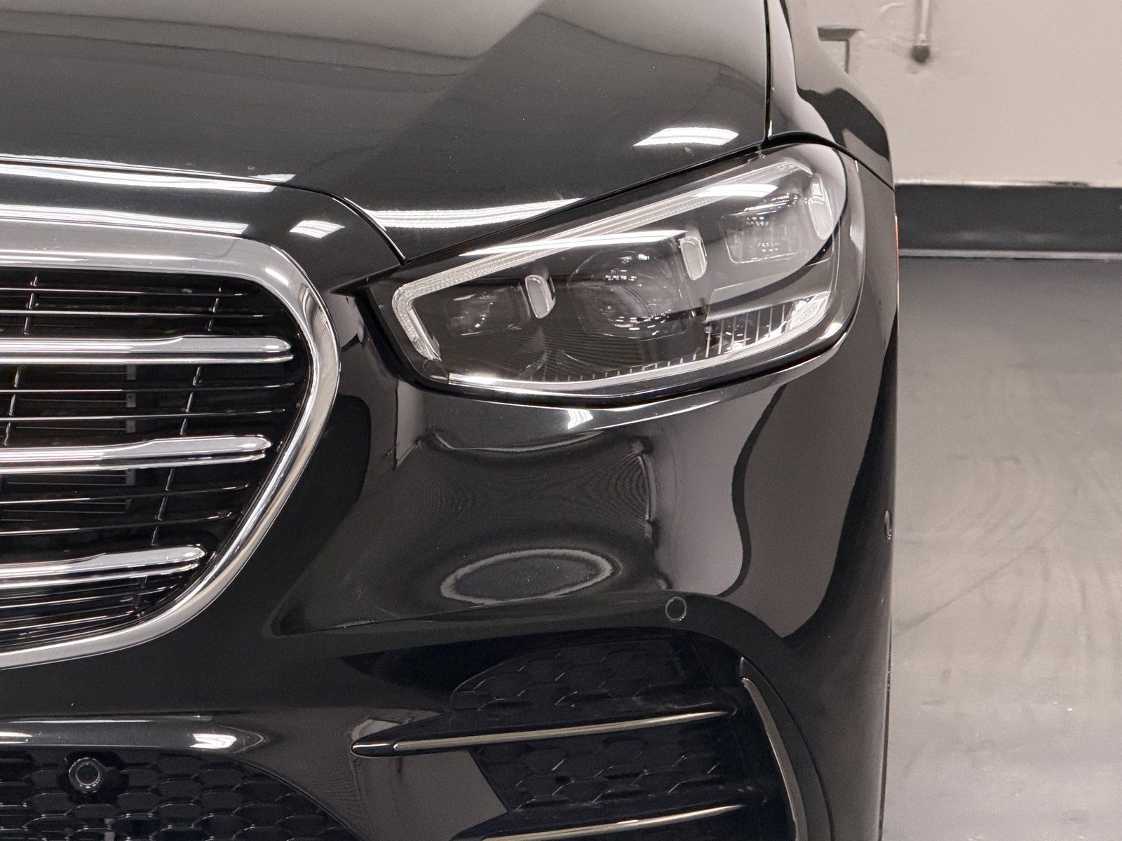 Certified 2024 Mercedes-Benz S 580 4MATIC Sedan image 8