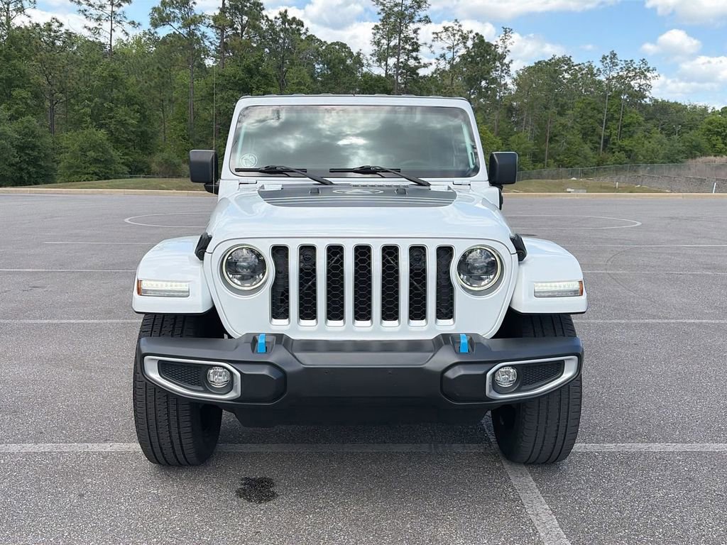 Used 2023 Jeep Wrangler Unlimited Sahara AWD/4WD image 2