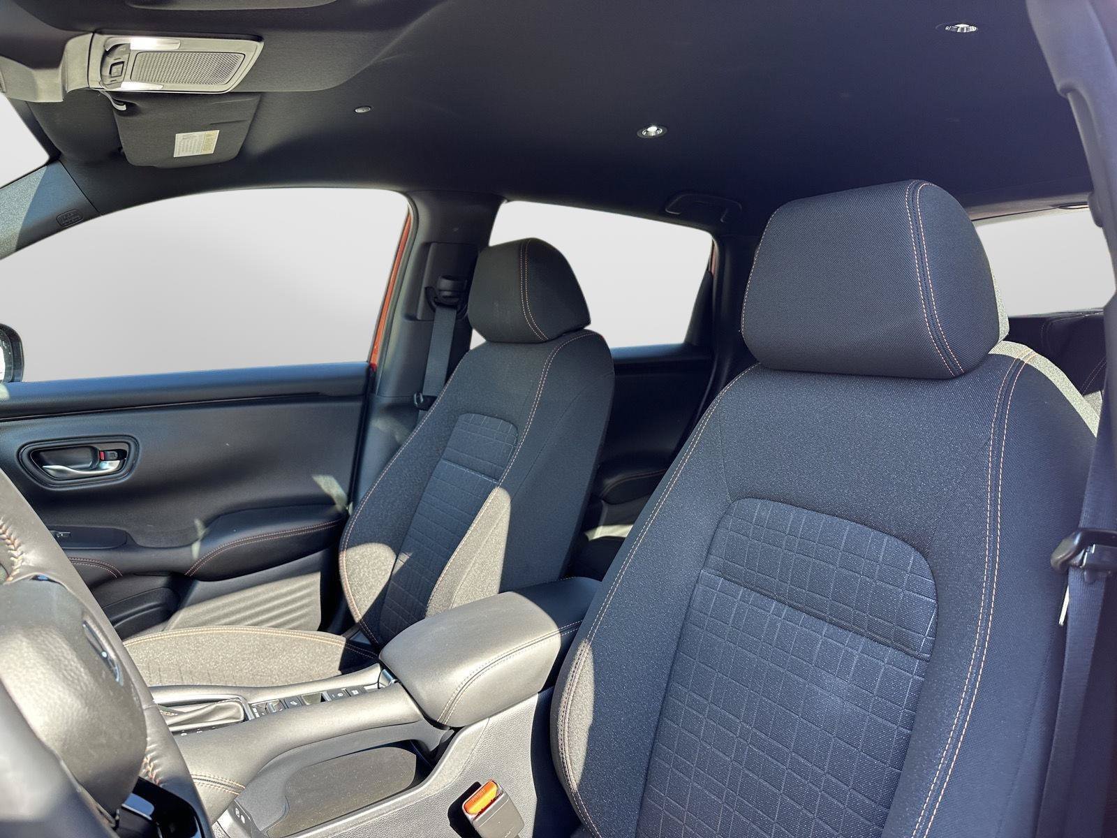 Certified 2024 Honda HR-V Sport image 30
