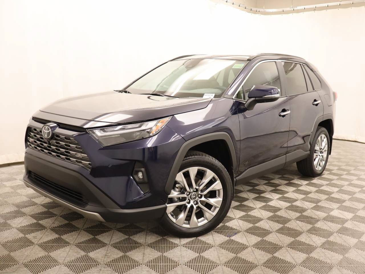 Used 2025 Toyota RAV4 Limited w/ Advanced Technology Package AWD/4WD image 1