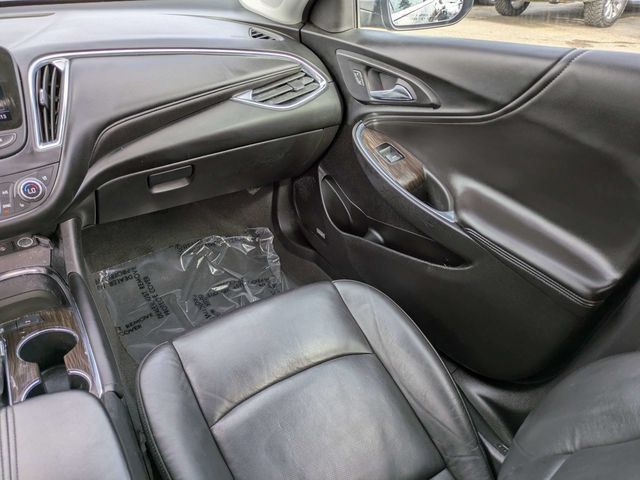 Used 2024 Chevrolet Malibu LT FWD image 16