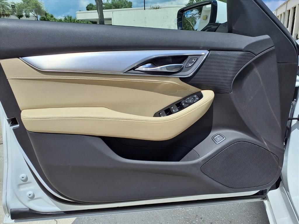 Used 2023 Cadillac CT5 Luxury RWD image 18
