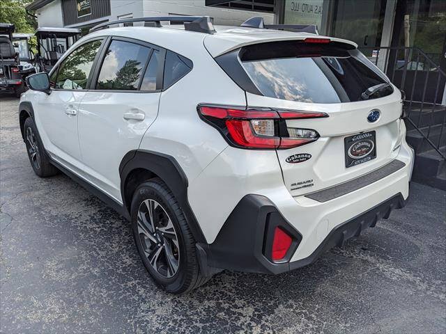 Used 2024 Subaru Crosstrek 2.0i Premium AWD/4WD image 3