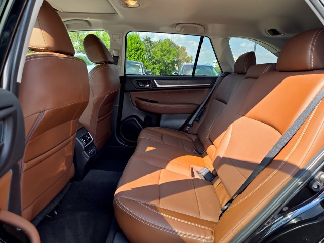 Used 2019 Subaru Outback 2.5i Touring w/ Popular Package #3A AWD/4WD image 13