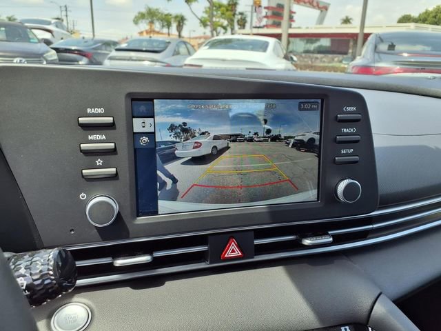 New 2026 Hyundai Elantra Hybrid FWD image 12