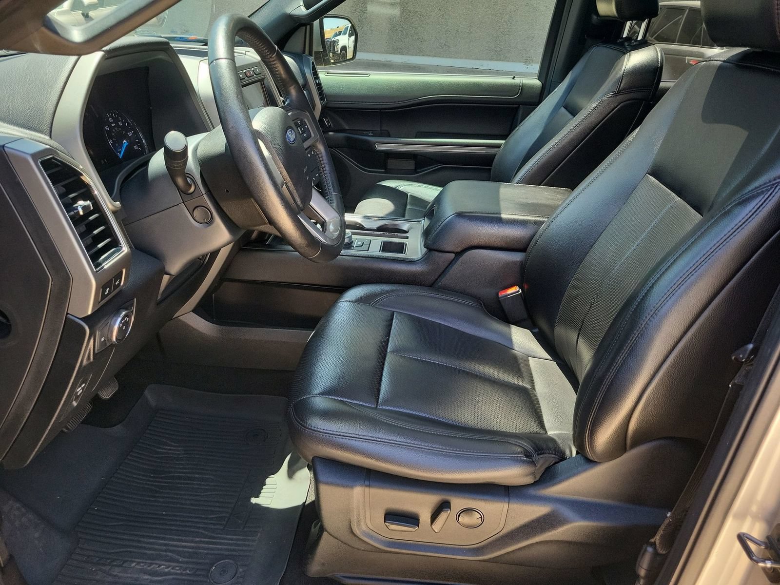 Used 2021 Ford Expedition XLT RWD image 20