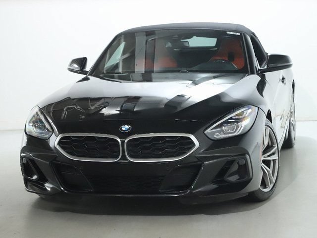 Used 2023 BMW Z4 sDrive30i w/ Premium Package RWD image 3