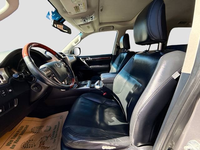 Used 2010 Lexus GX 460 image 22