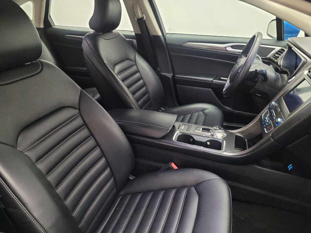 Used 2019 Ford Fusion SEL FWD image 21