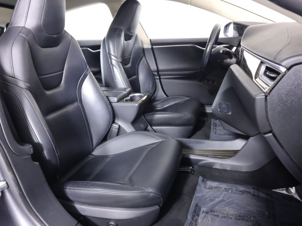 Used 2015 Tesla Model S 70D AWD/4WD image 39