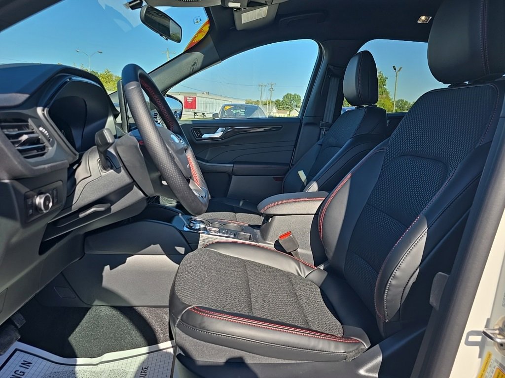New 2026 Ford Escape ST-Line Select image 16