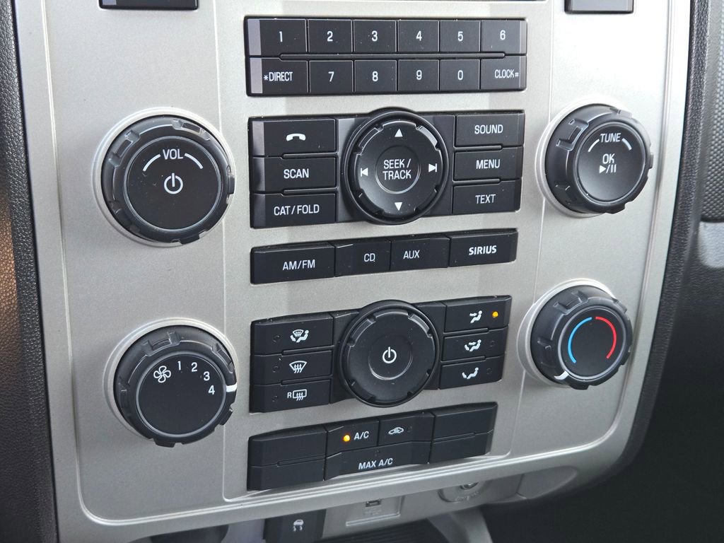 Used 2010 Ford Escape XLT image 15