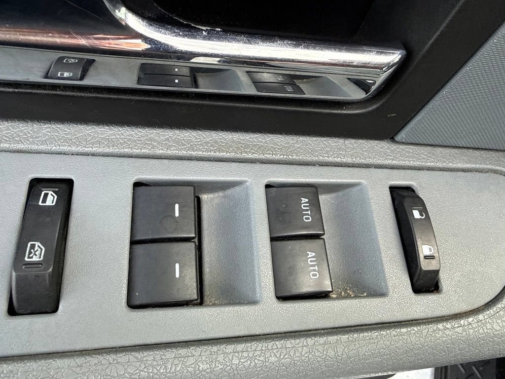 Used 2013 Ford F150 XLT w/ Luxury Equipment Group AWD/4WD image 17