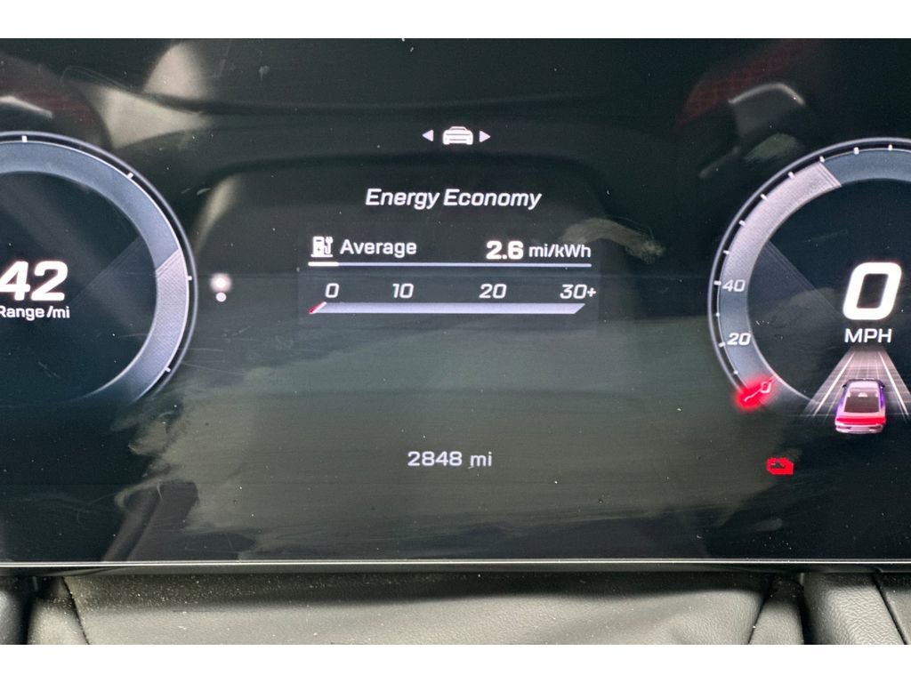 Used 2024 Dodge Charger R/T w/ Plus Group image 25