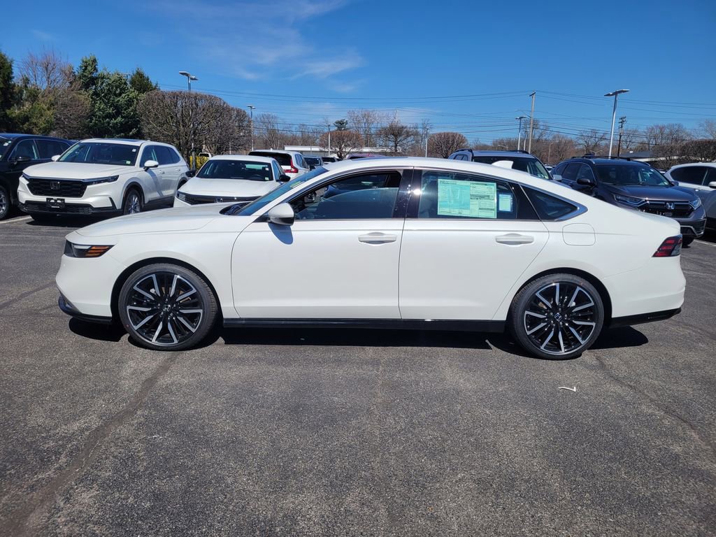 New 2026 Honda Accord Touring image 8