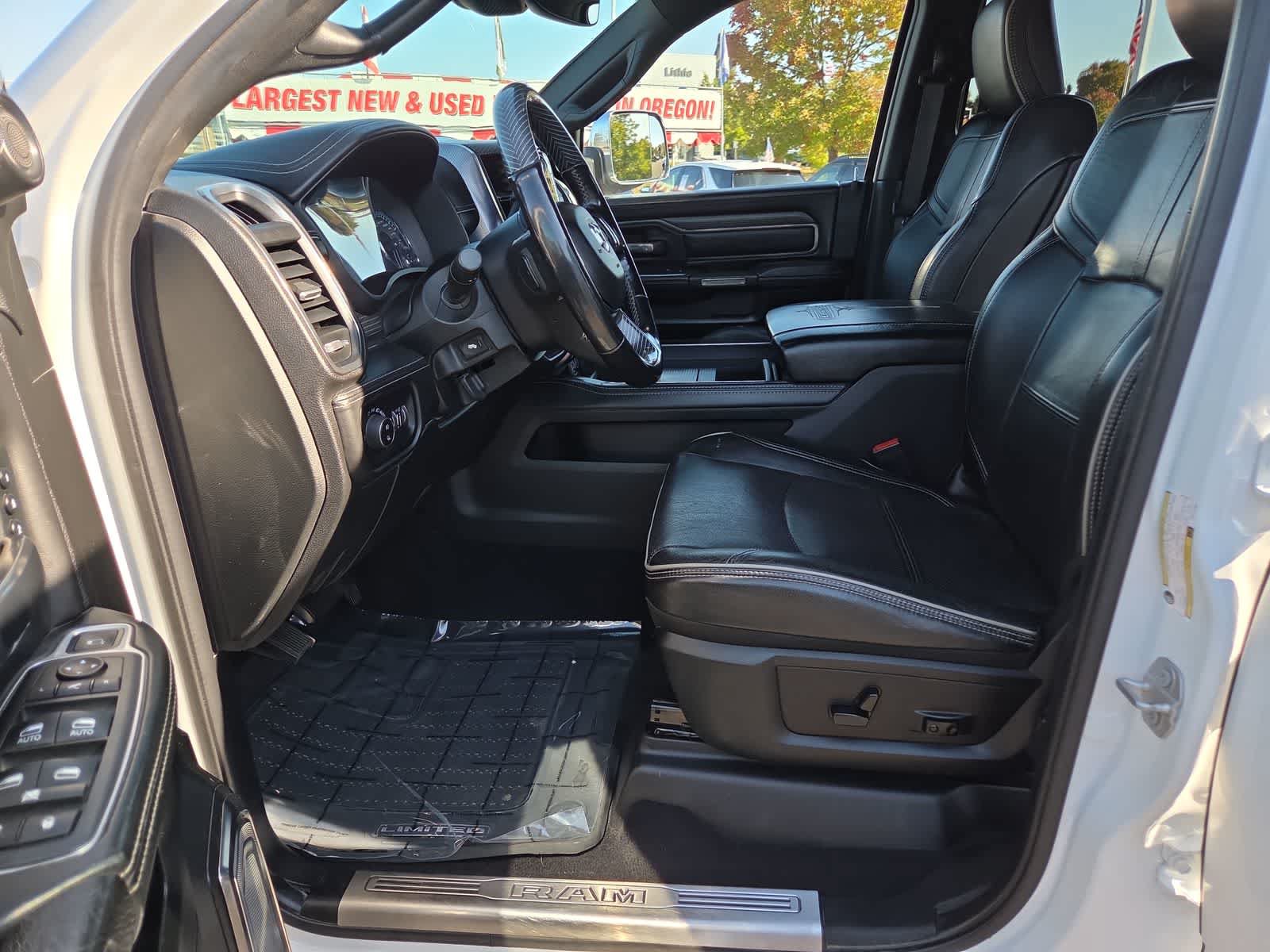 Used 2020 RAM 2500 Limited AWD/4WD image 19