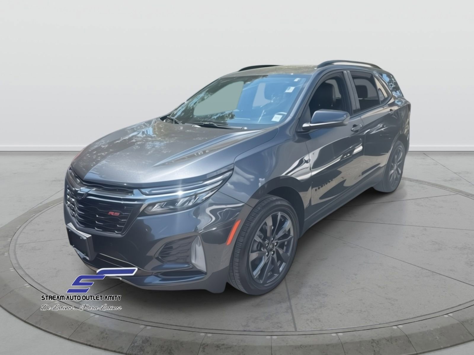 Used 2022 Chevrolet Equinox RS image 3