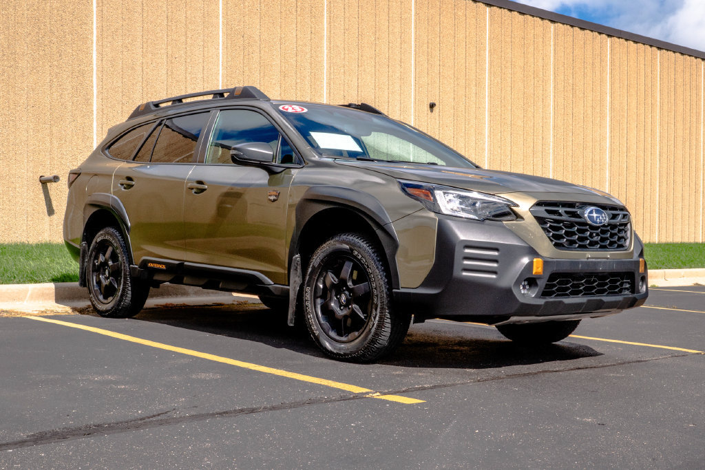 Used 2023 Subaru Outback Wilderness AWD/4WD image 2
