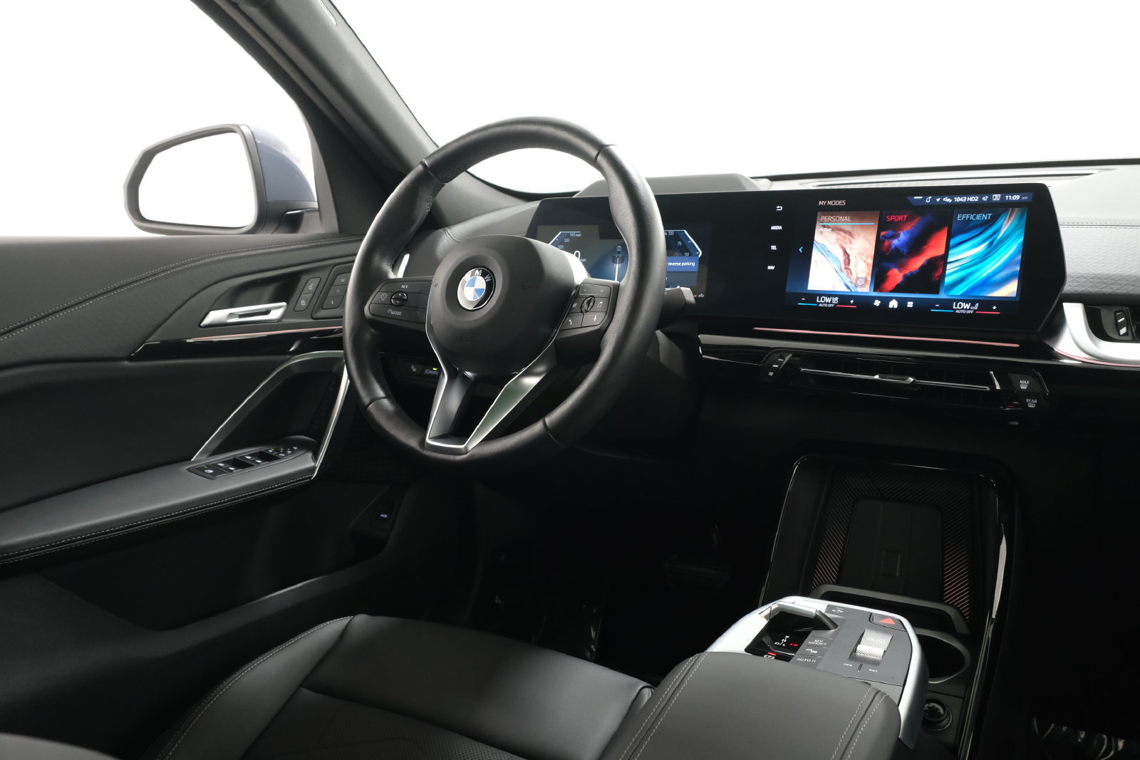 Used 2026 BMW X2 xDrive28i AWD/4WD image 11
