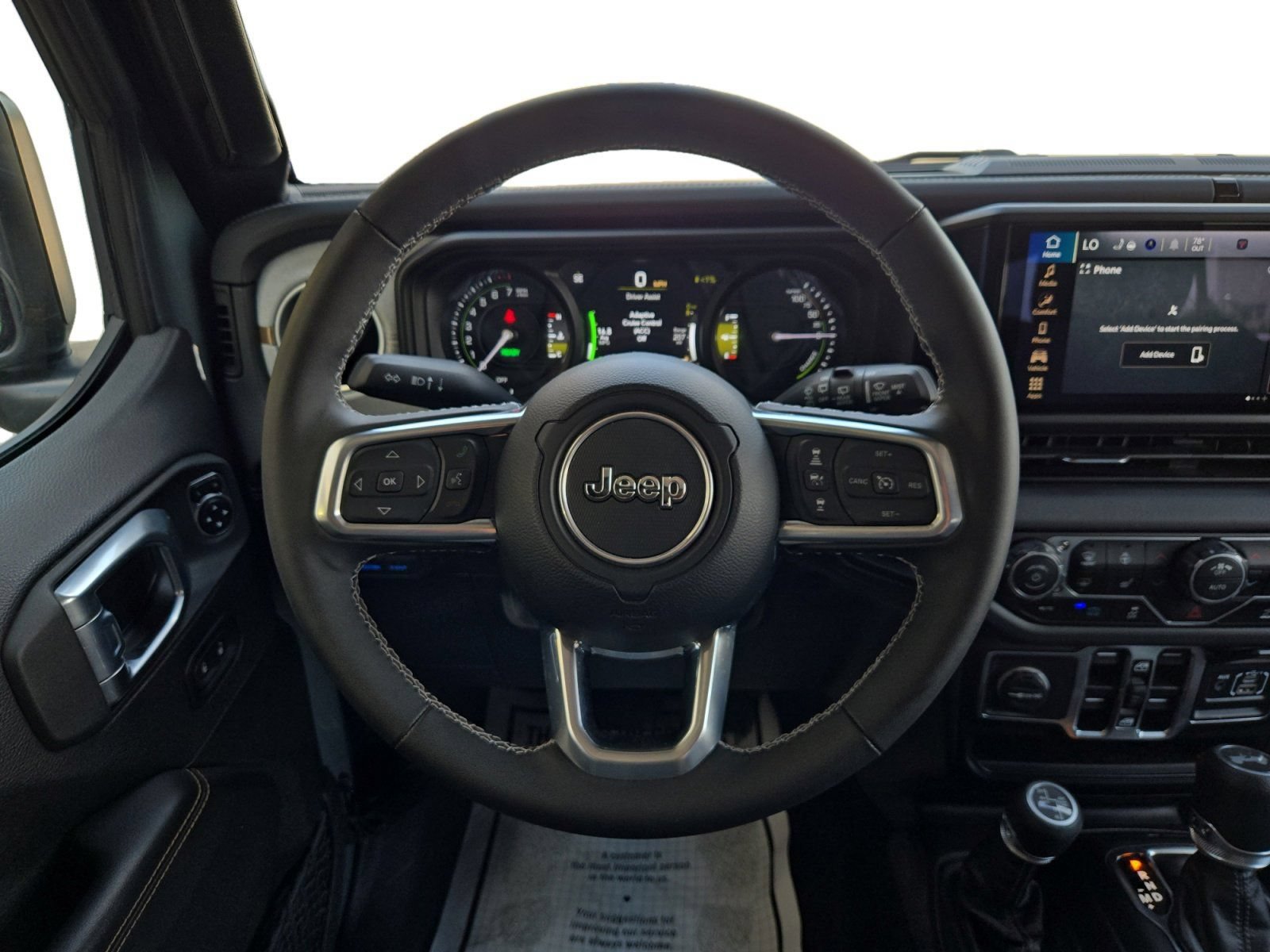 Used 2025 Jeep Wrangler Unlimited Sahara AWD/4WD image 22