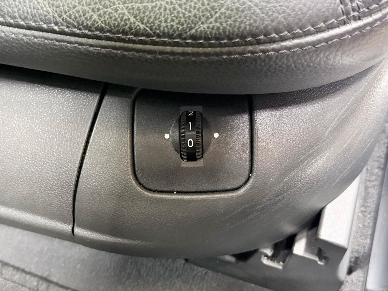 Used 2006 Mercedes-Benz CL 500 image 34