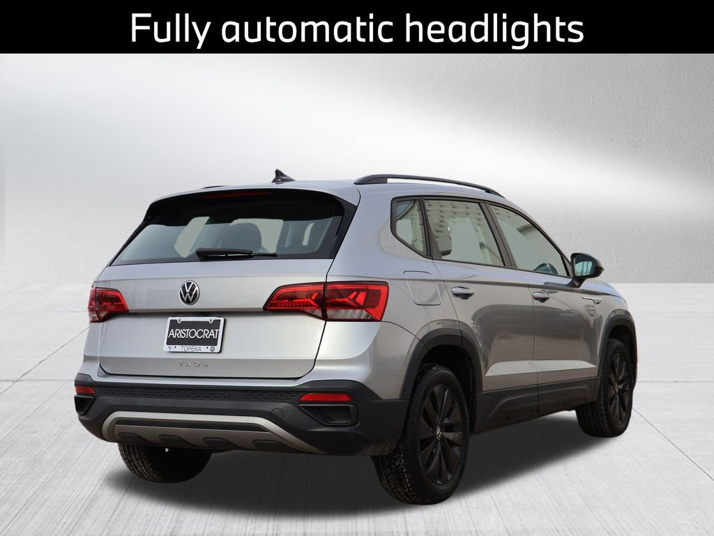 Certified 2023 Volkswagen Taos S image 9