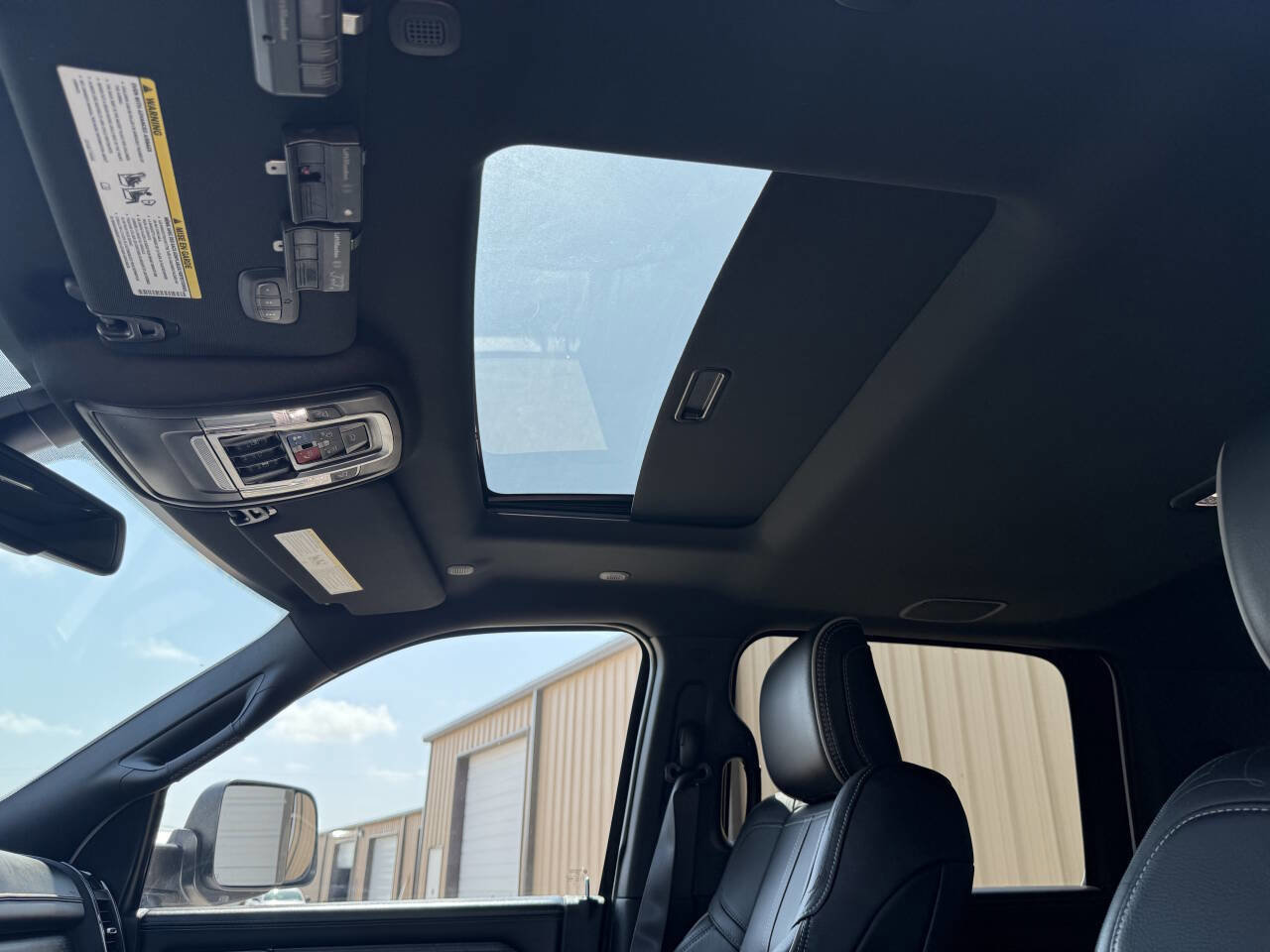 Used 2022 RAM 2500 Limited w/ Night Edition image 21