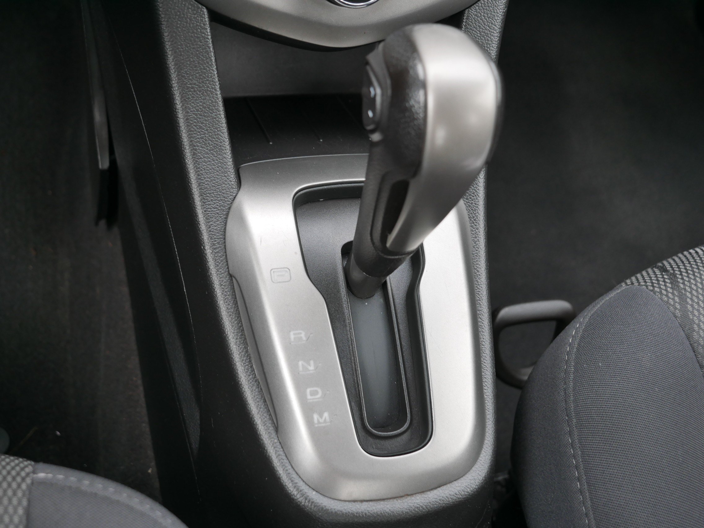Used 2013 Chevrolet Sonic LT FWD image 24